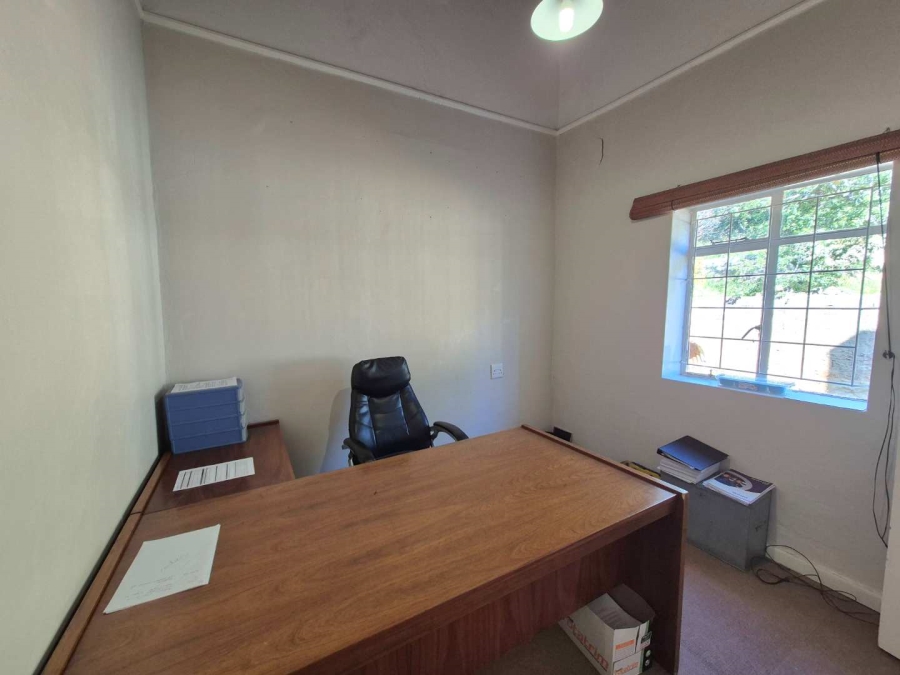 4 Bedroom Property for Sale in Dewetsdorp Free State